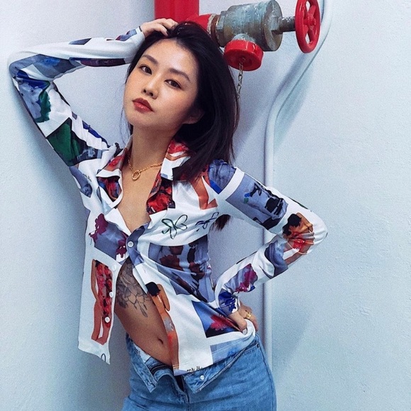 With Jéan Bobbie Shirt in Floral Mimicry - Picture 4 of 6